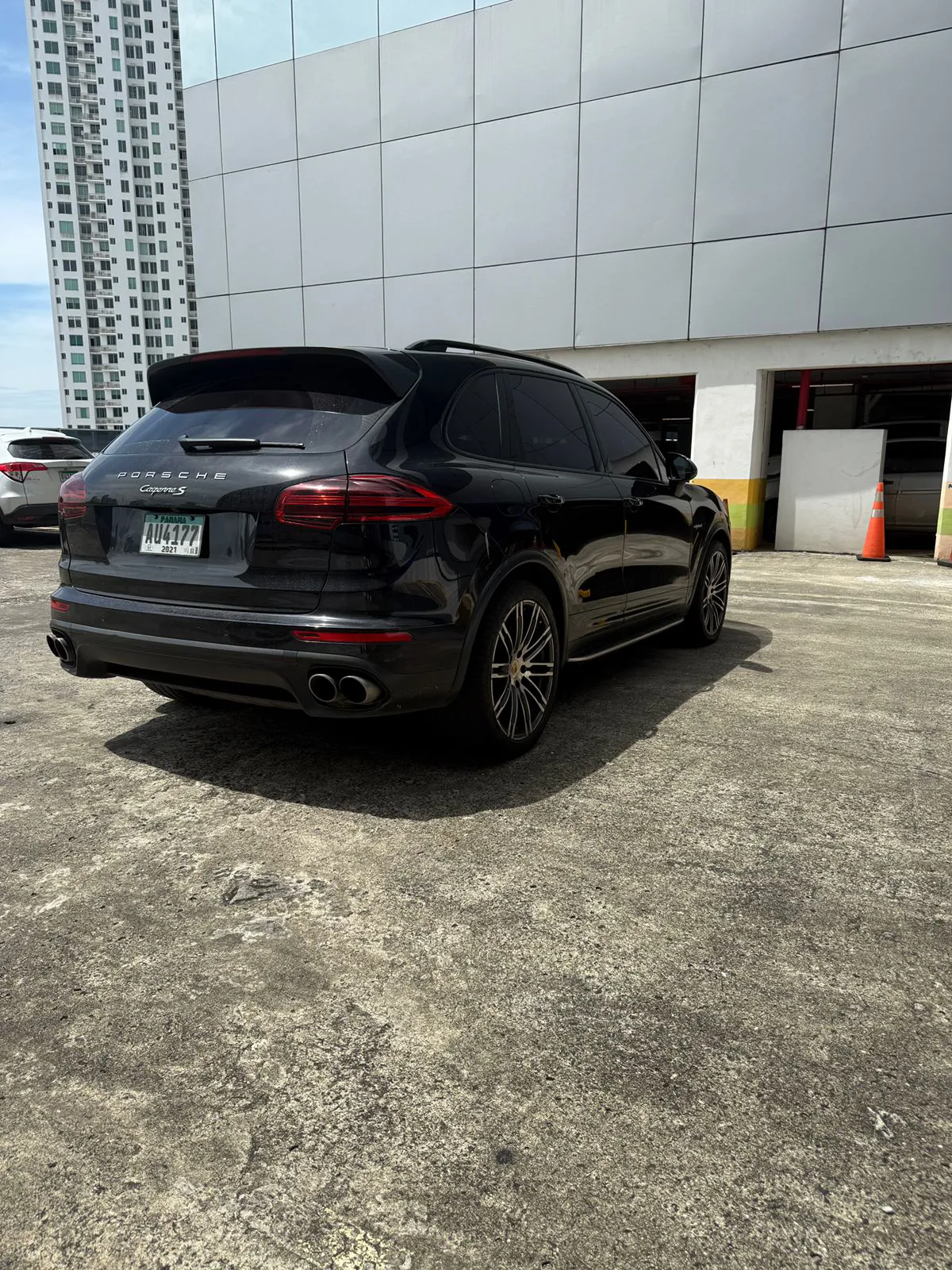 Preview imagenes del auto