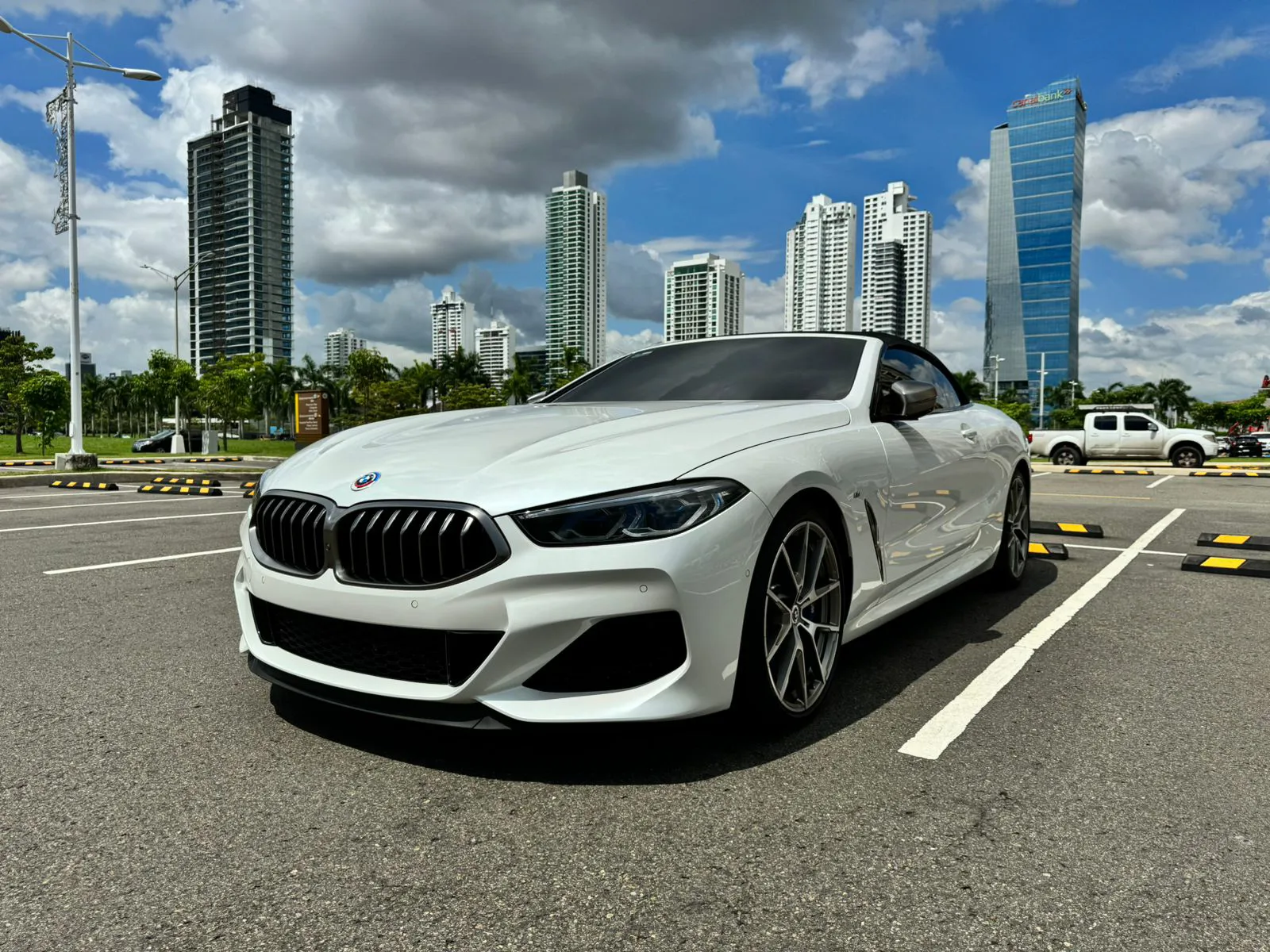 Preview imagenes del auto
