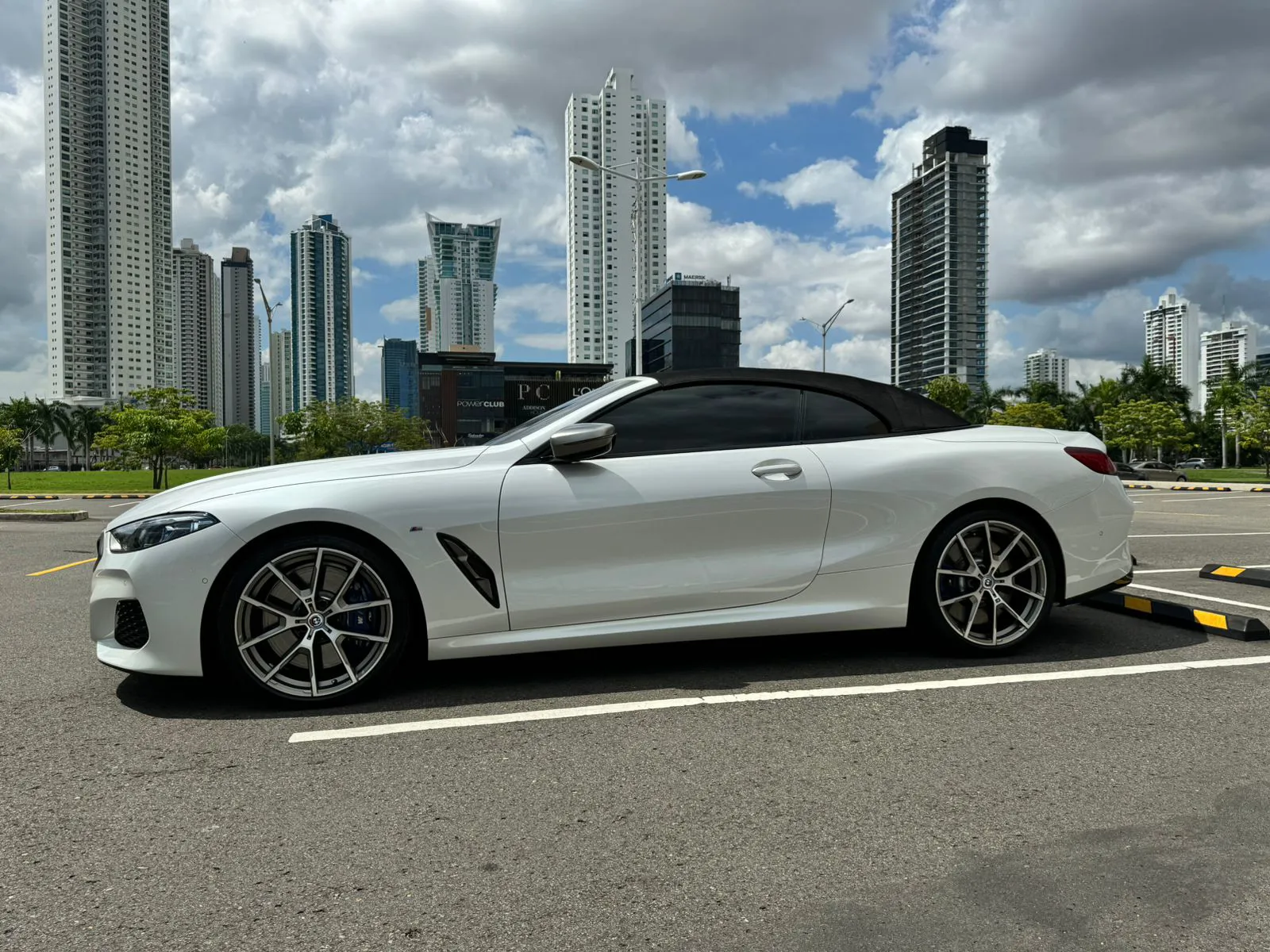 Preview imagenes del auto