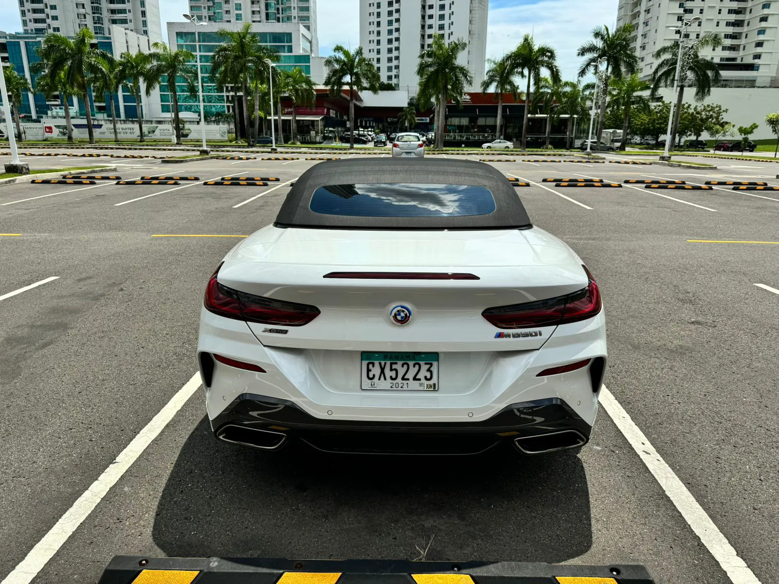 Preview imagenes del auto