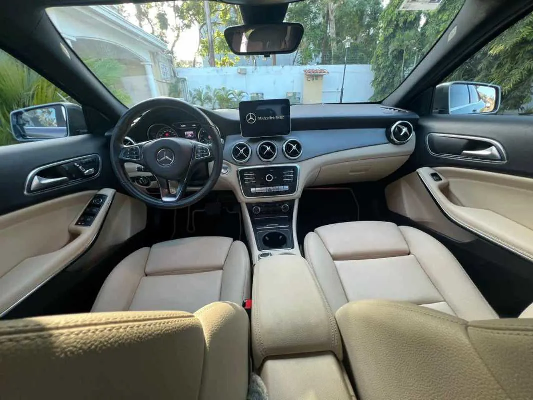 Preview imagenes del auto