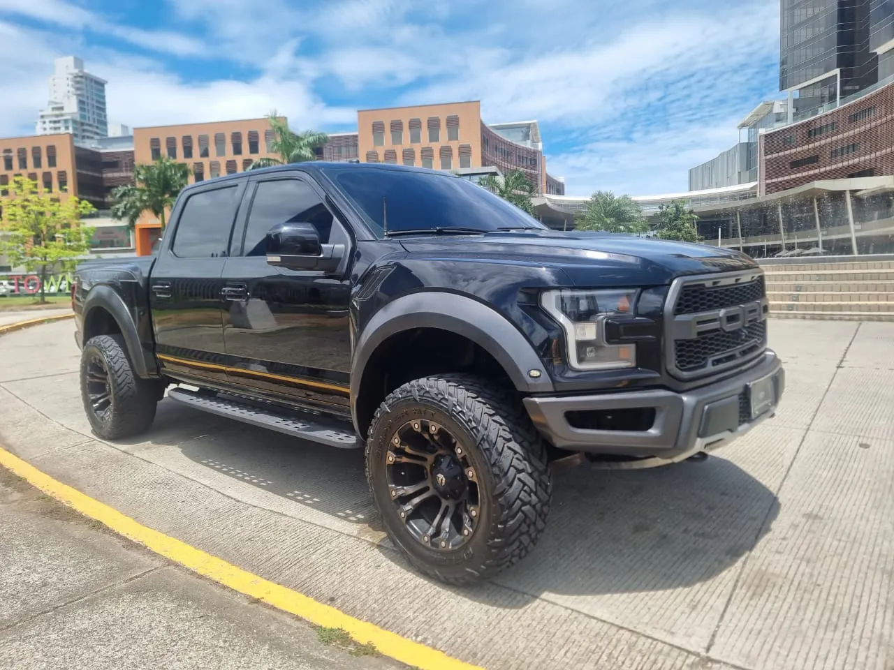 Preview imagenes del auto