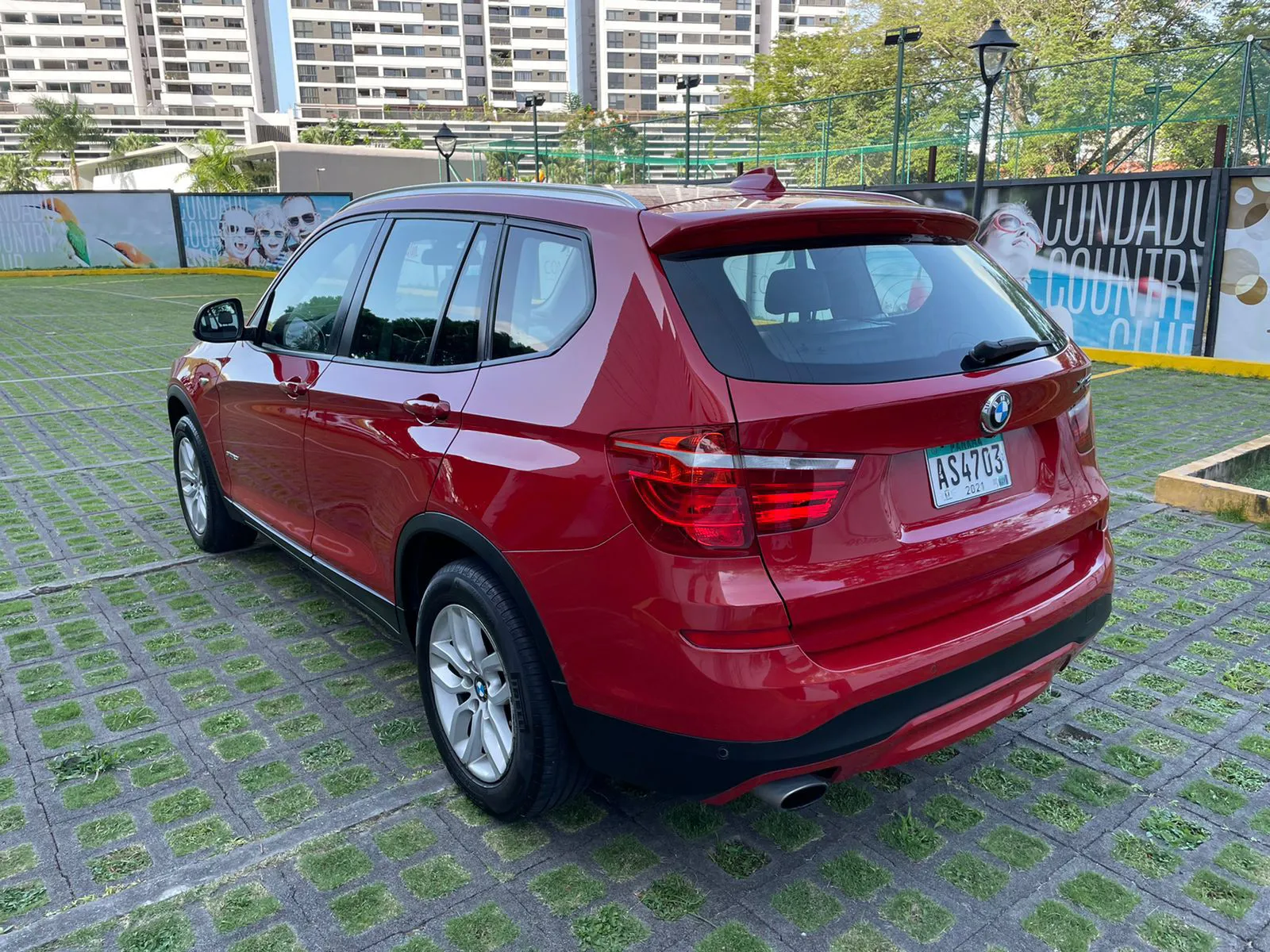 Preview imagenes del auto