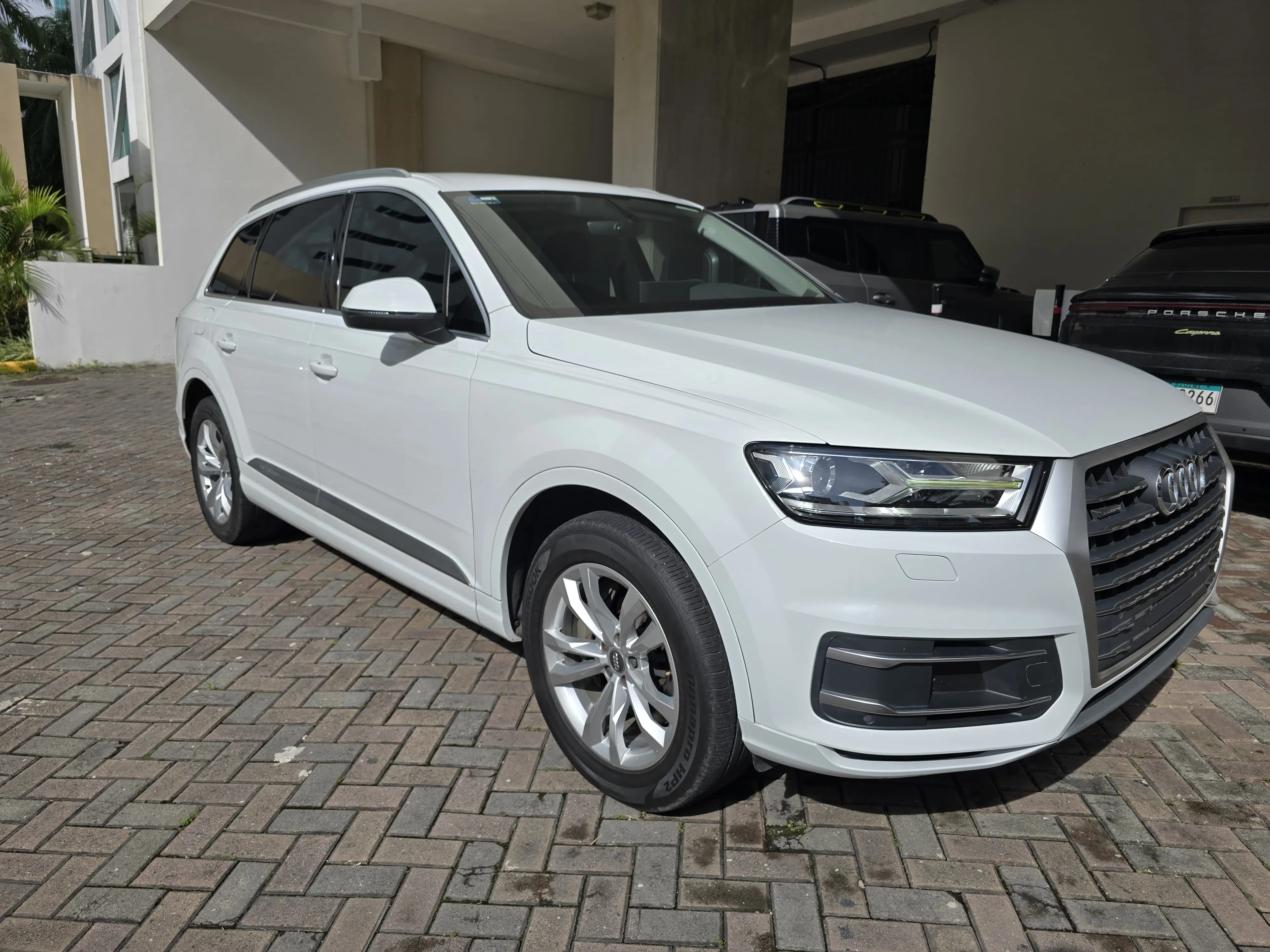 Preview imagenes del auto