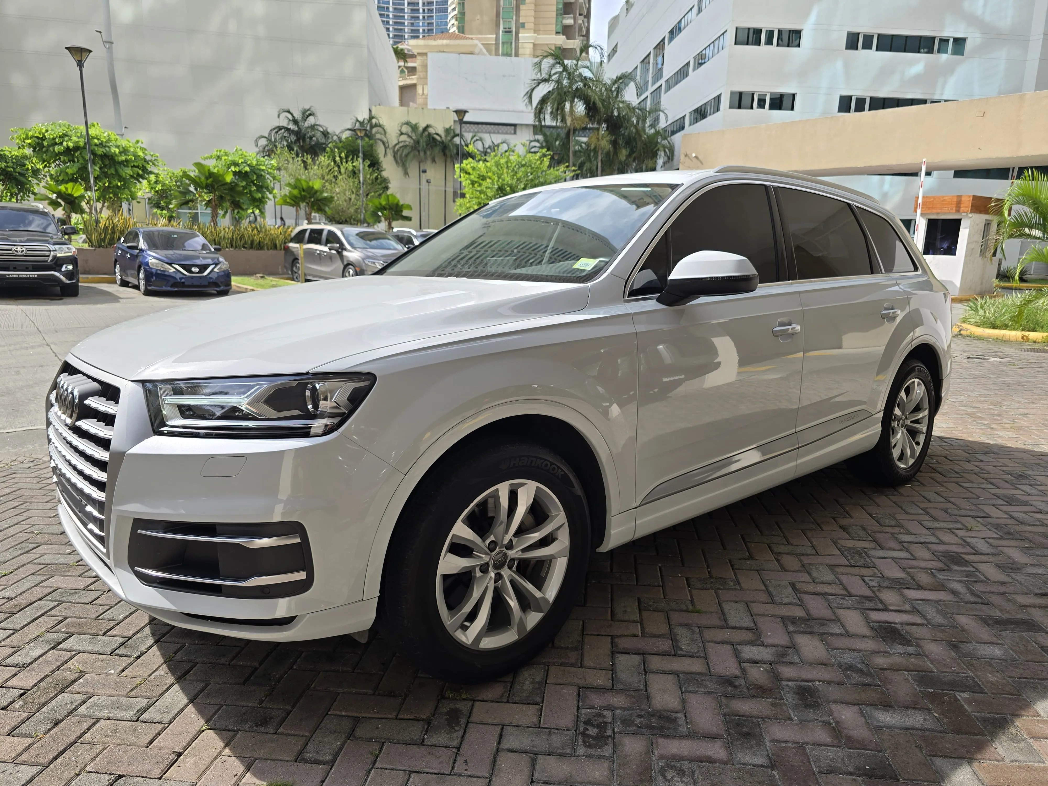 Preview imagenes del auto