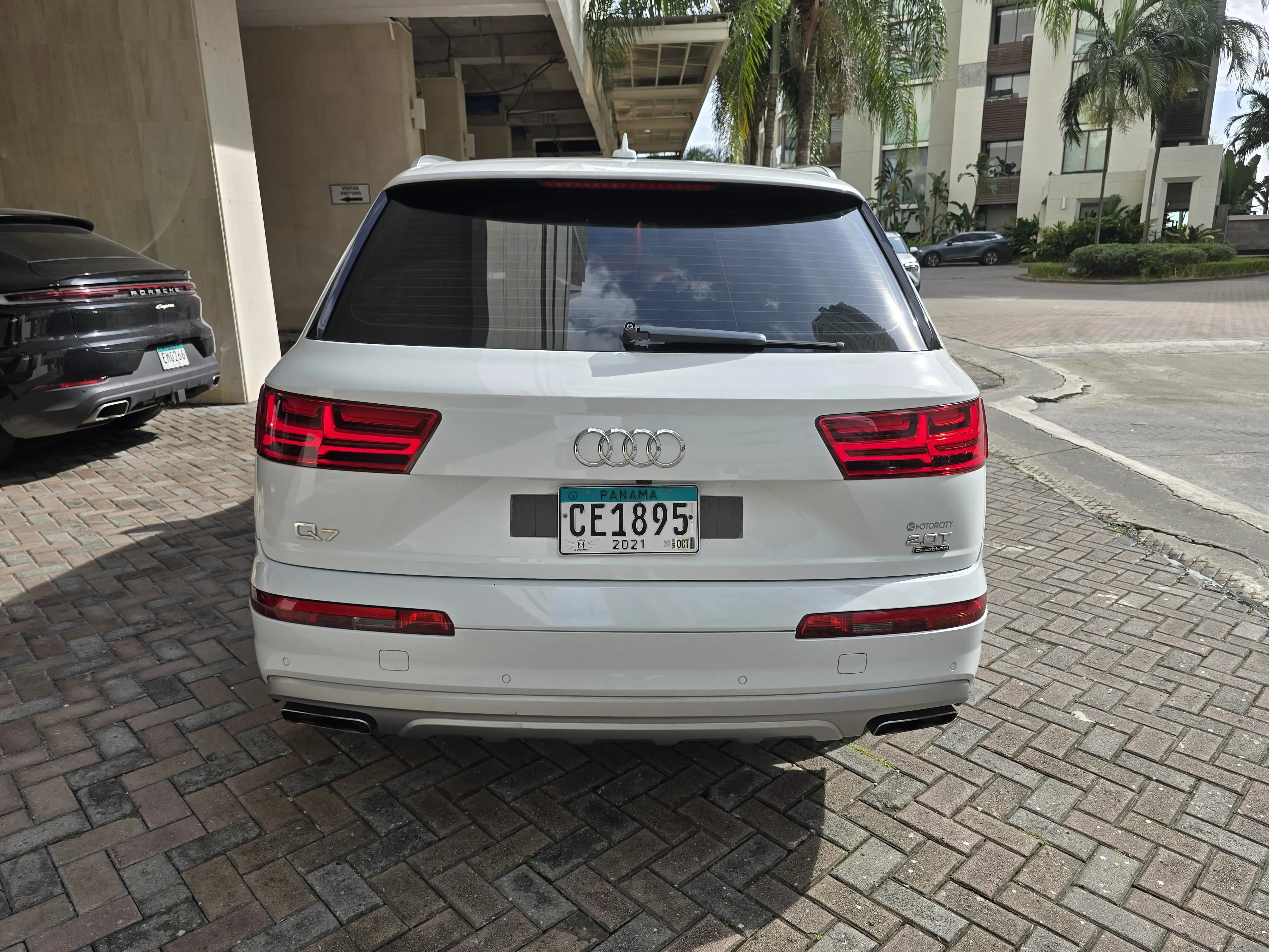 Preview imagenes del auto