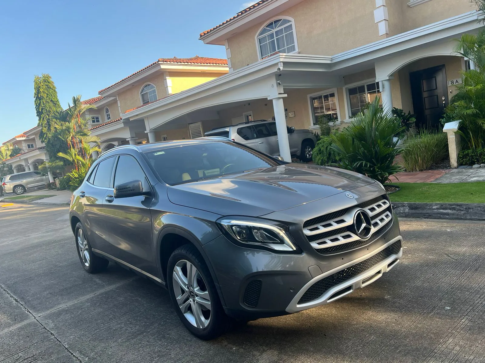 Preview imagenes del auto