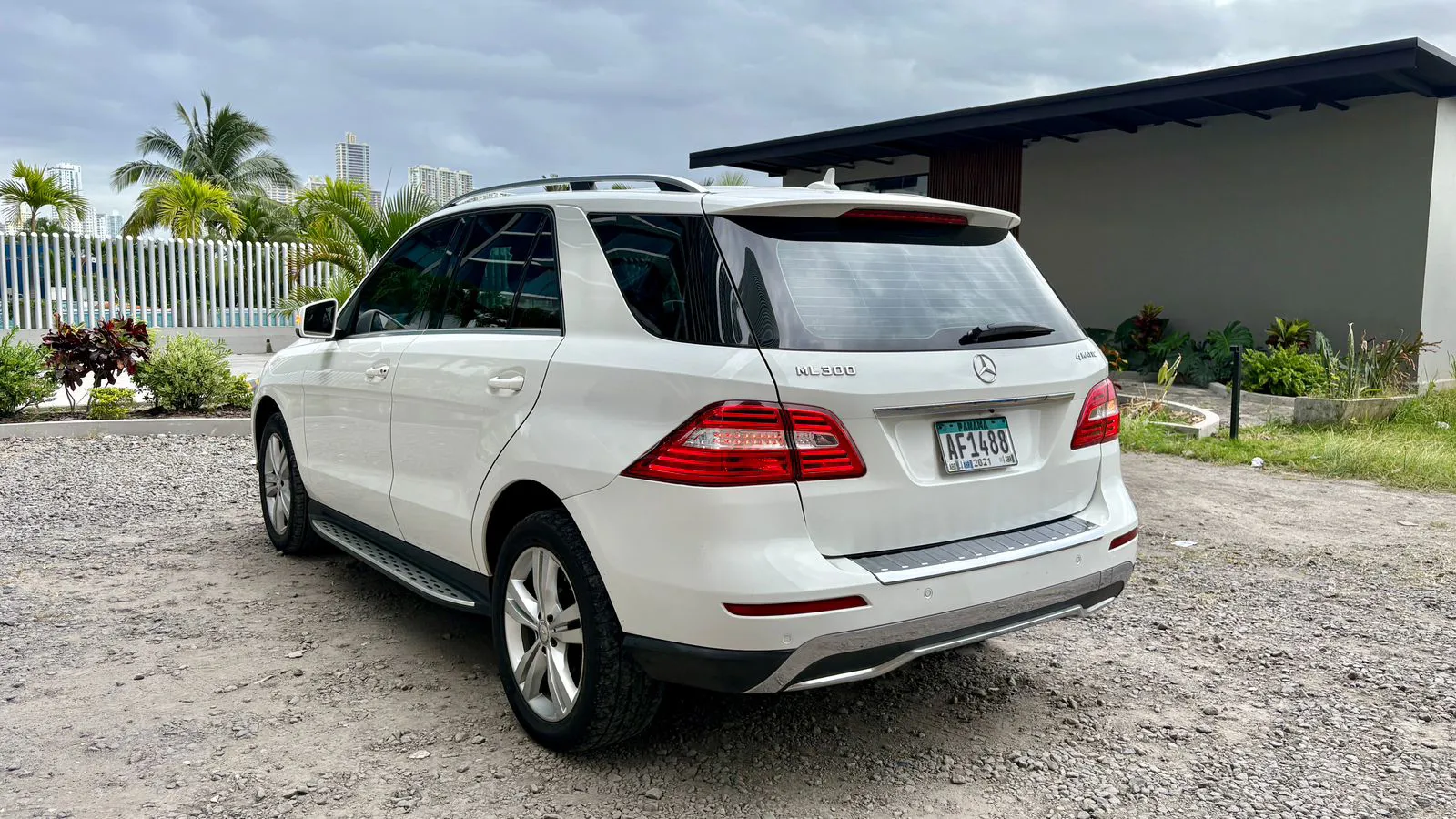 Preview imagenes del auto