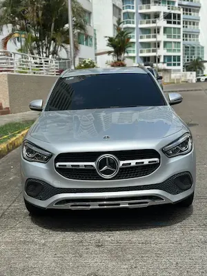 Mercedes-Benz Cla200