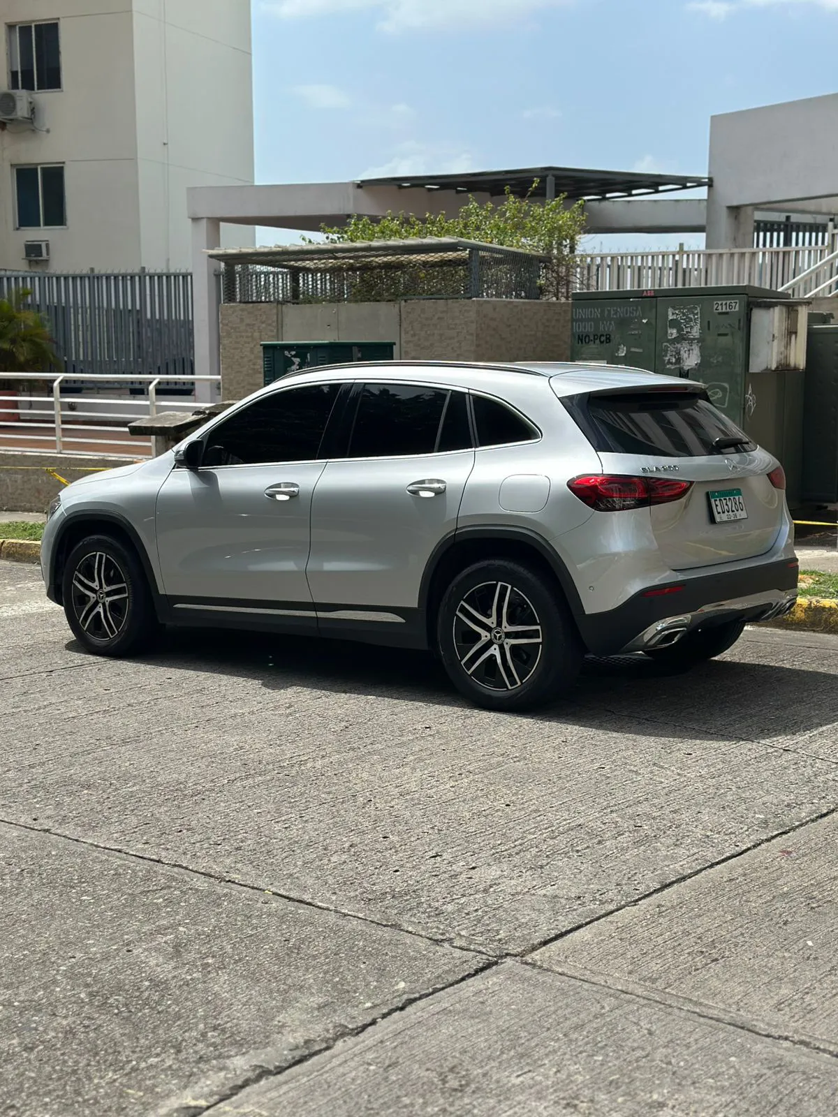 Preview imagenes del auto