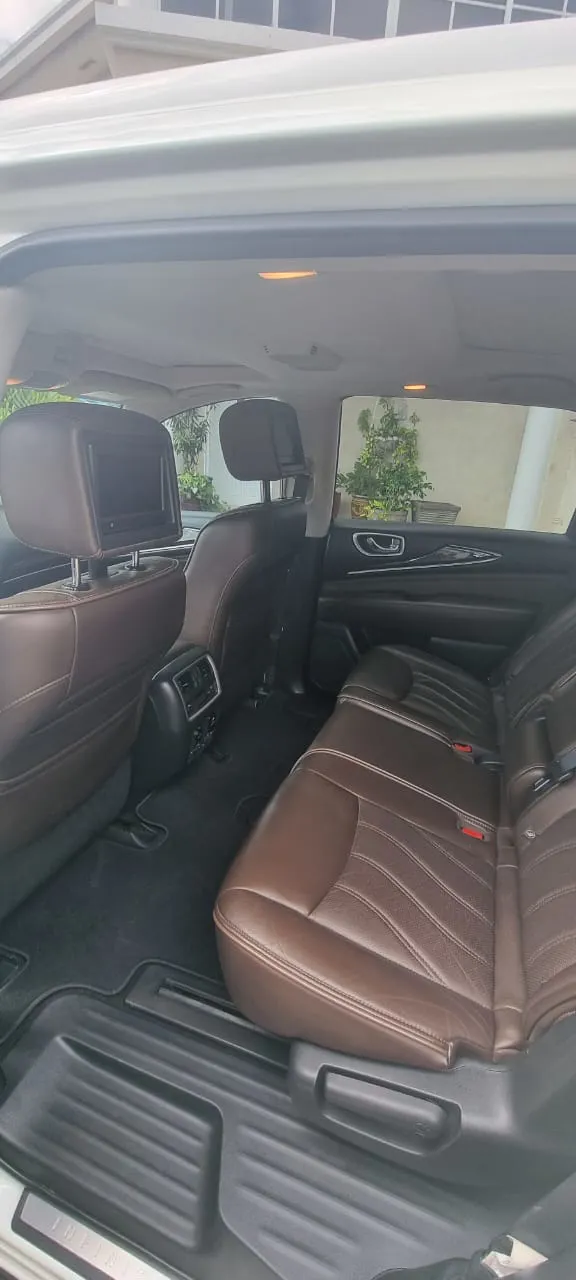 Preview imagenes del auto