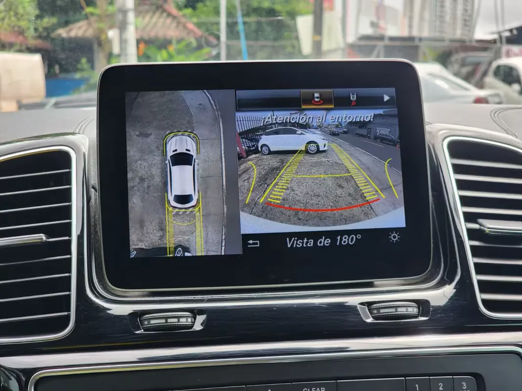Preview imagenes del auto
