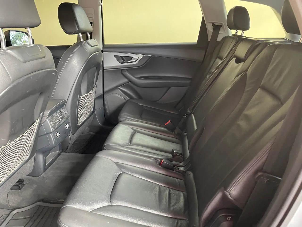 Preview imagenes del auto