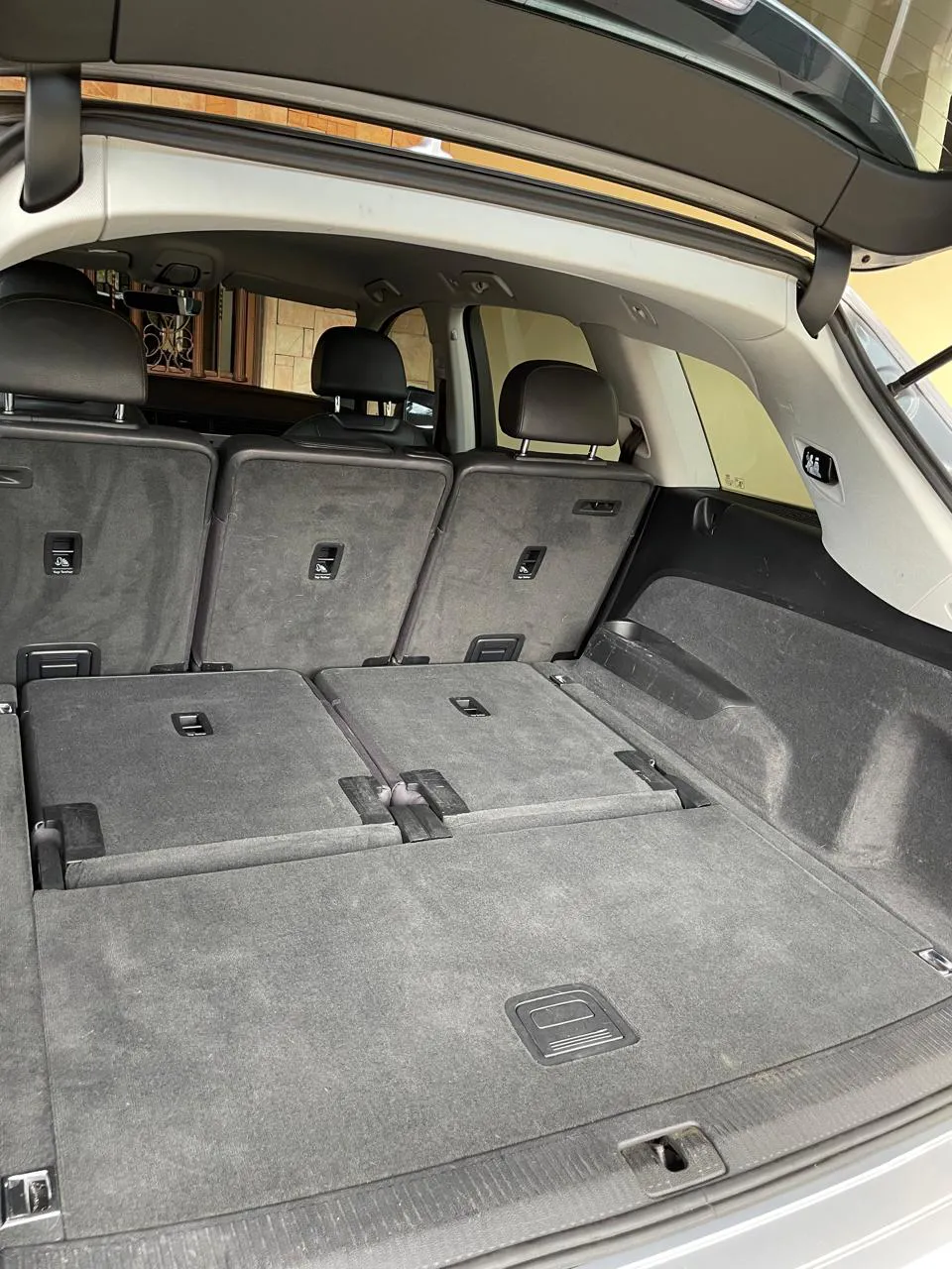 Preview imagenes del auto