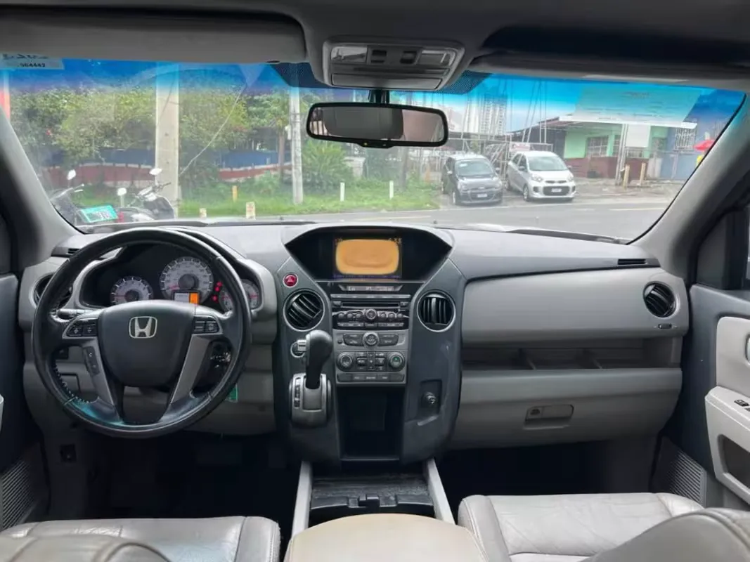 Preview imagenes del auto