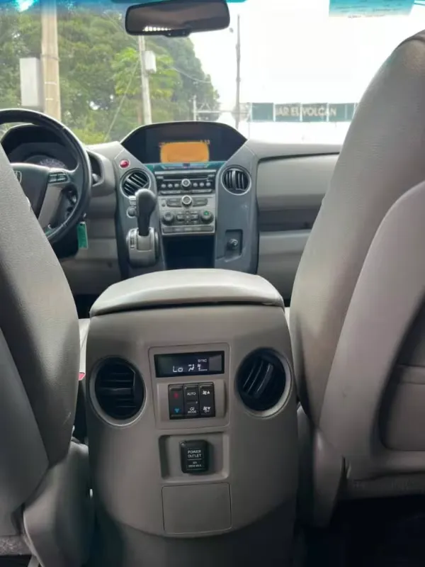 Preview imagenes del auto