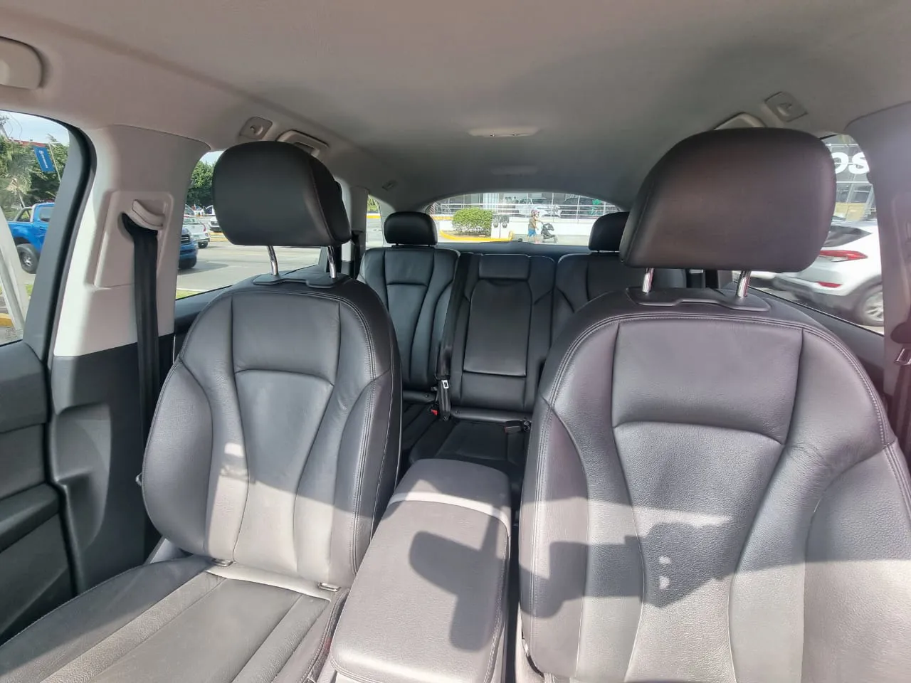 Preview imagenes del auto