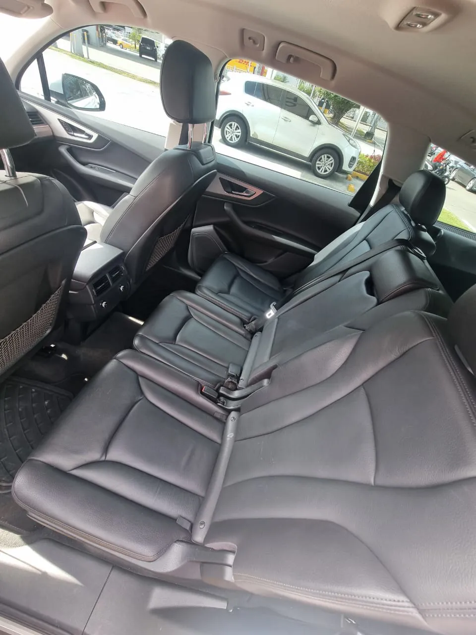 Preview imagenes del auto