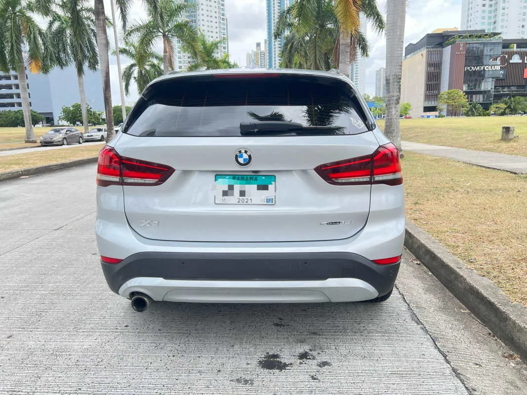 Preview imagenes del auto