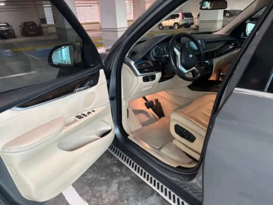 Preview imagenes del auto