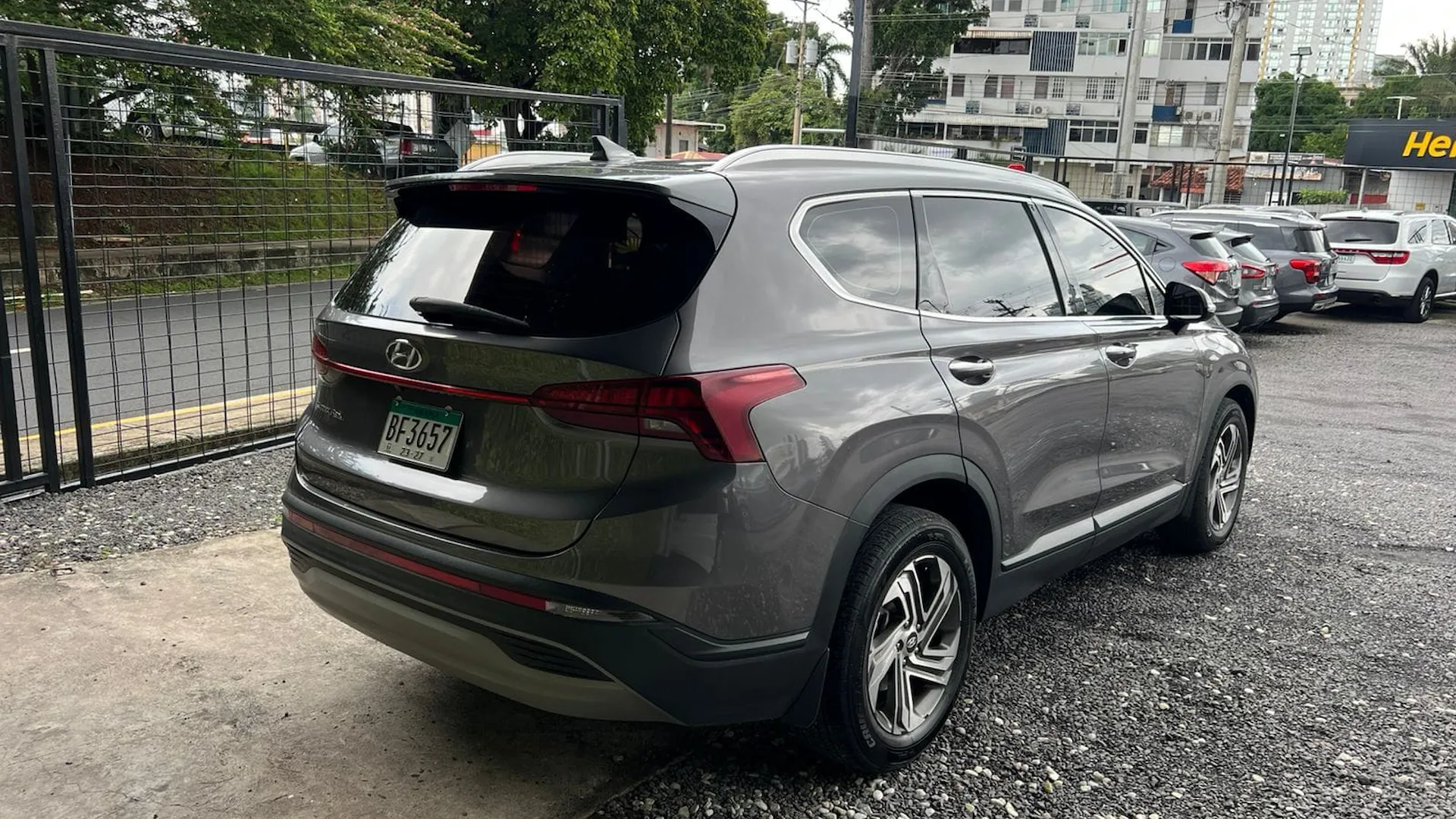 Preview imagenes del auto