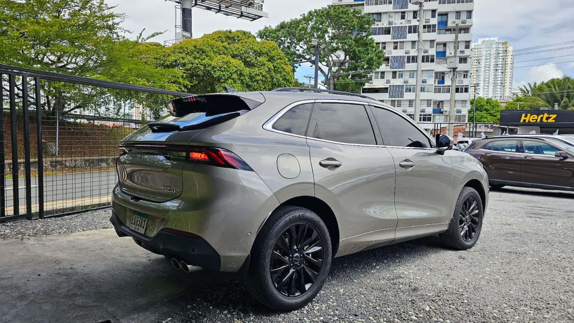 Preview imagenes del auto