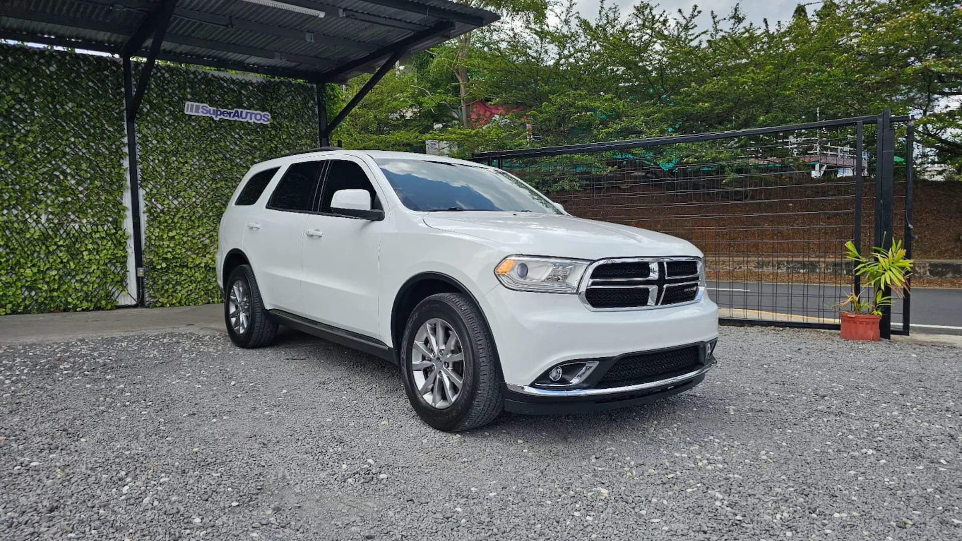 Preview imagenes del auto