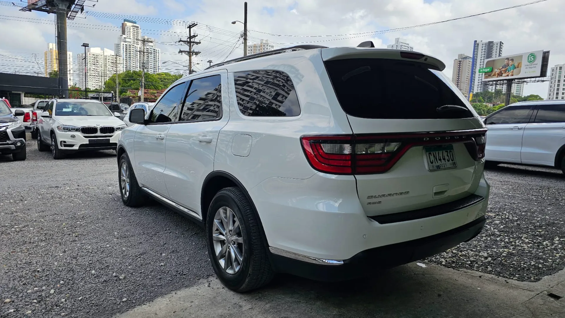 Preview imagenes del auto