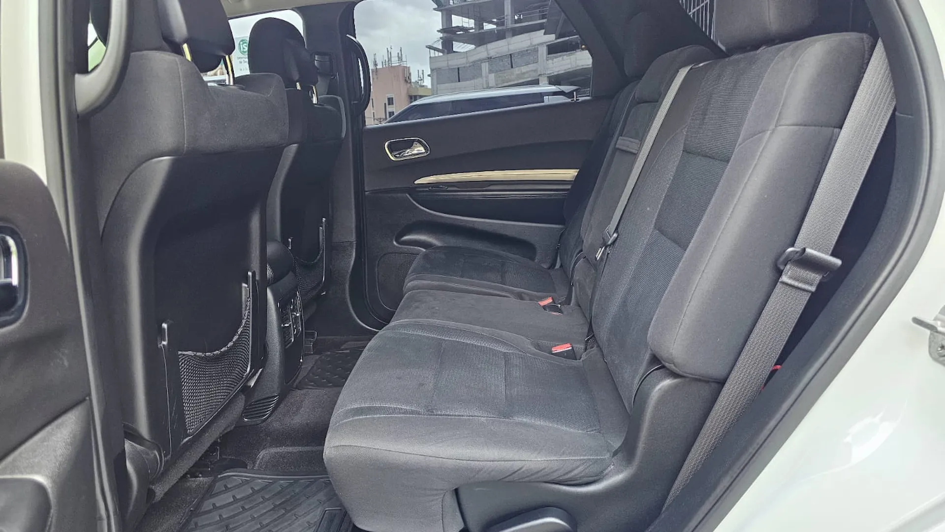 Preview imagenes del auto