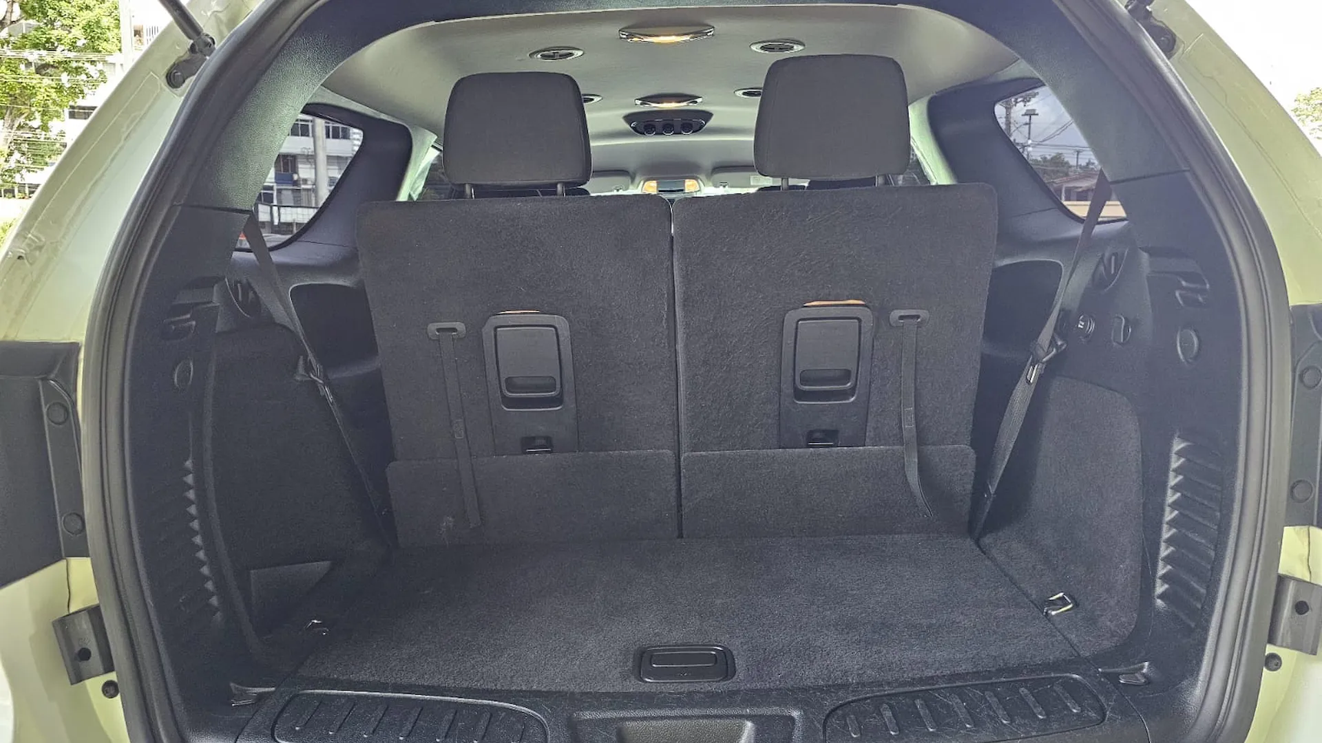 Preview imagenes del auto