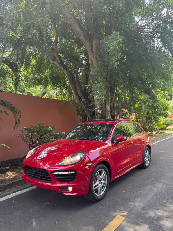 Preview imagenes del auto