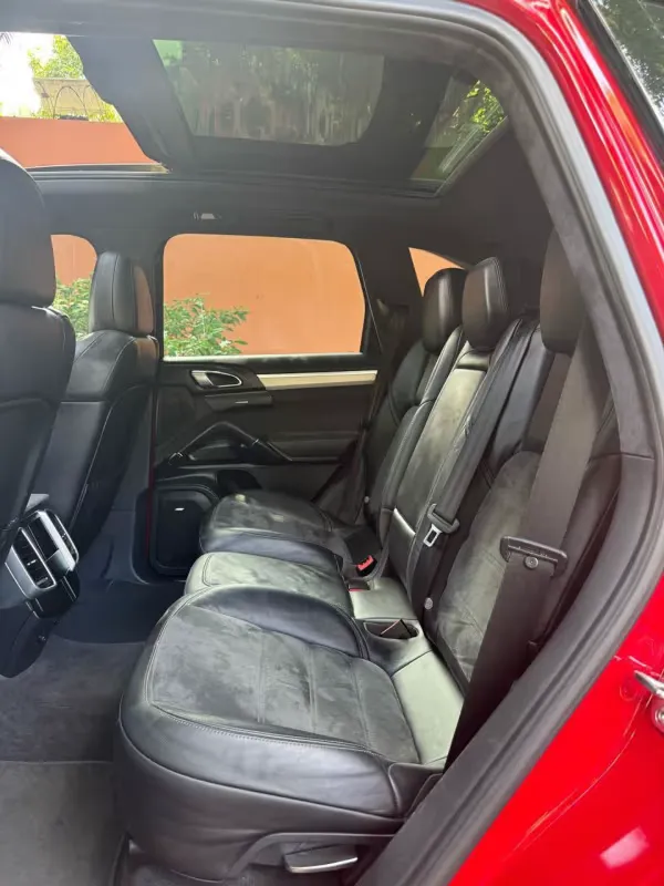 Preview imagenes del auto