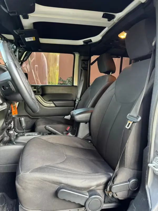 Preview imagenes del auto