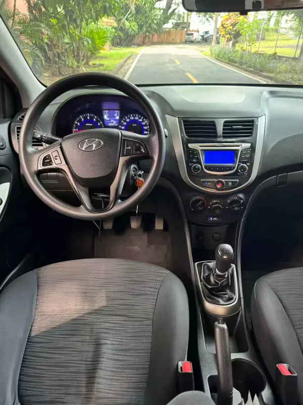 Preview imagenes del auto
