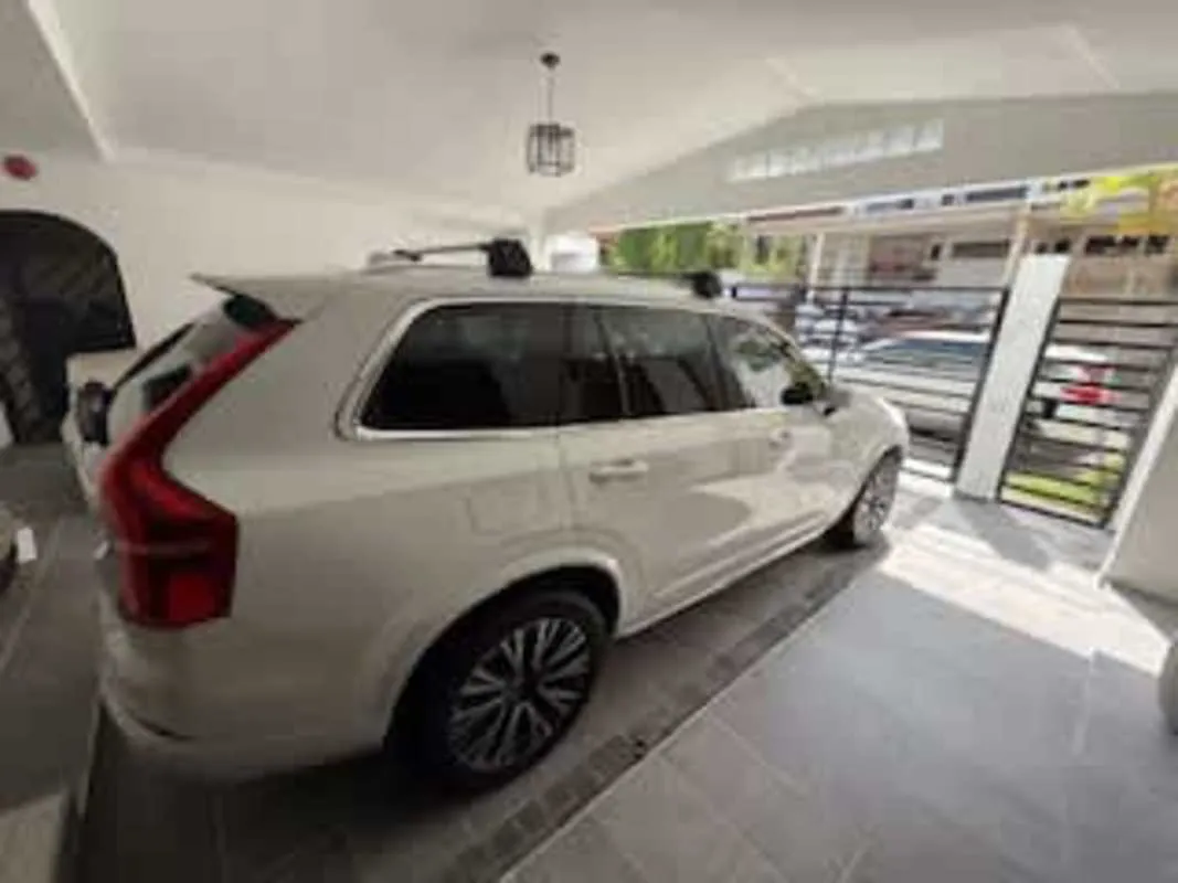 Preview imagenes del auto
