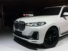 Preview imagenes del auto