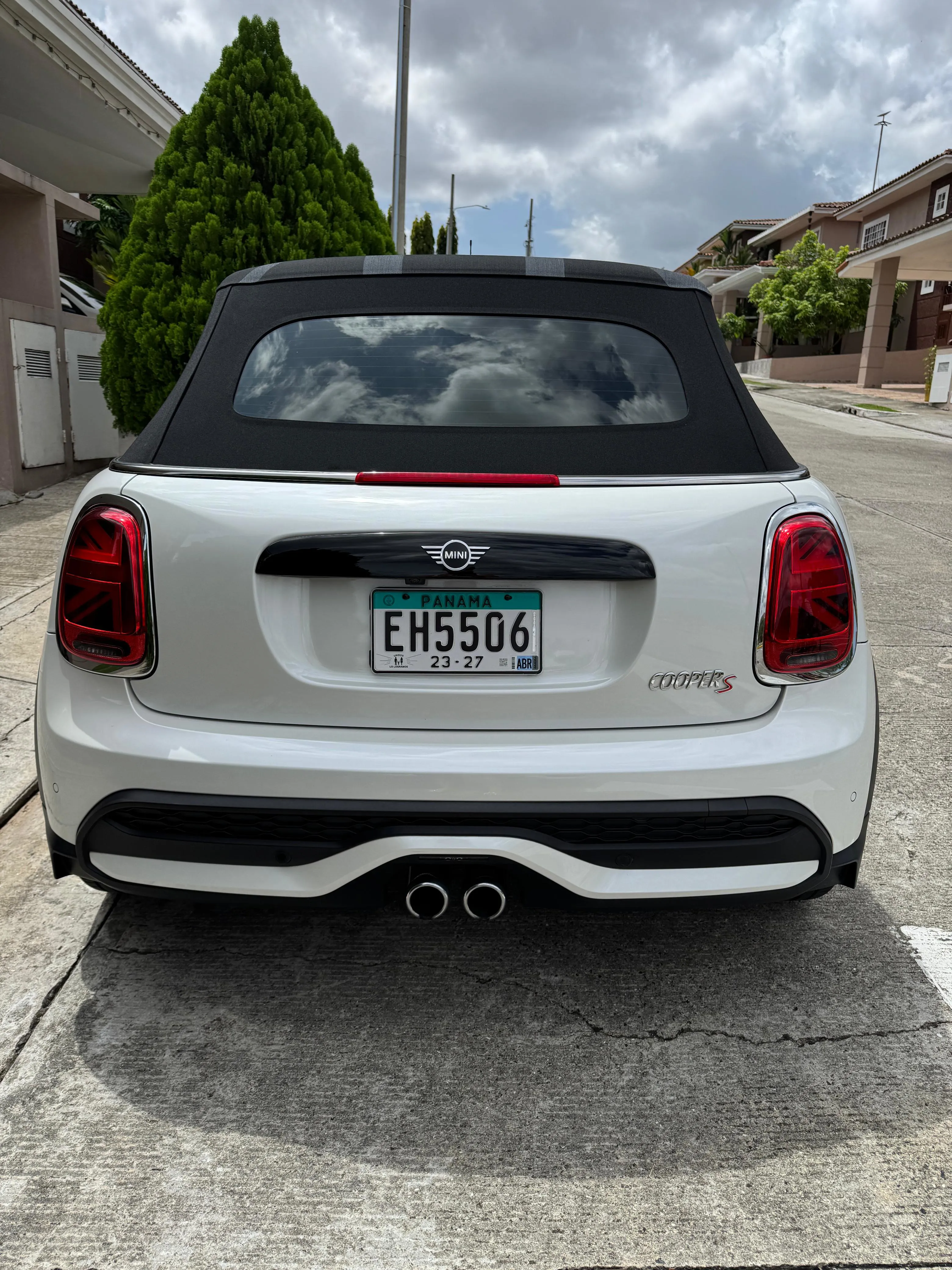 Preview imagenes del auto