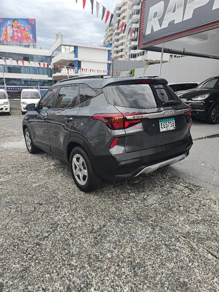 Preview imagenes del auto