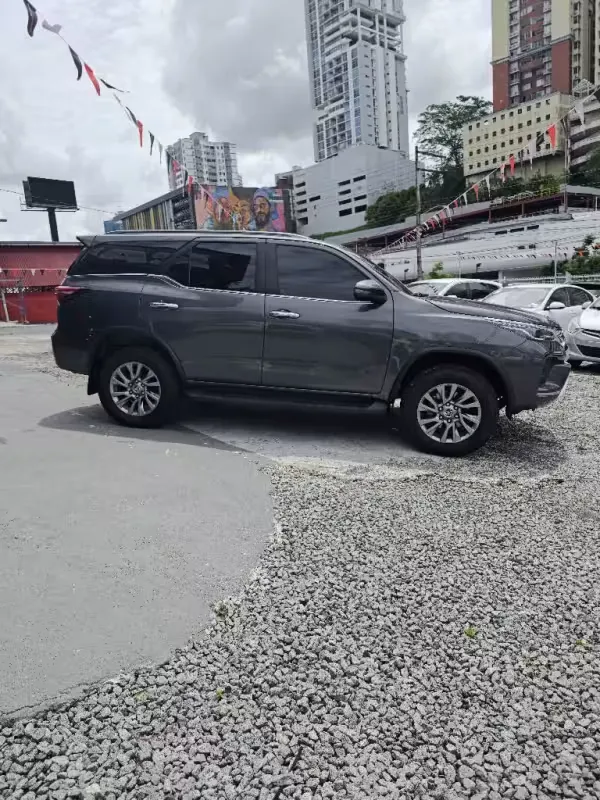 Preview imagenes del auto