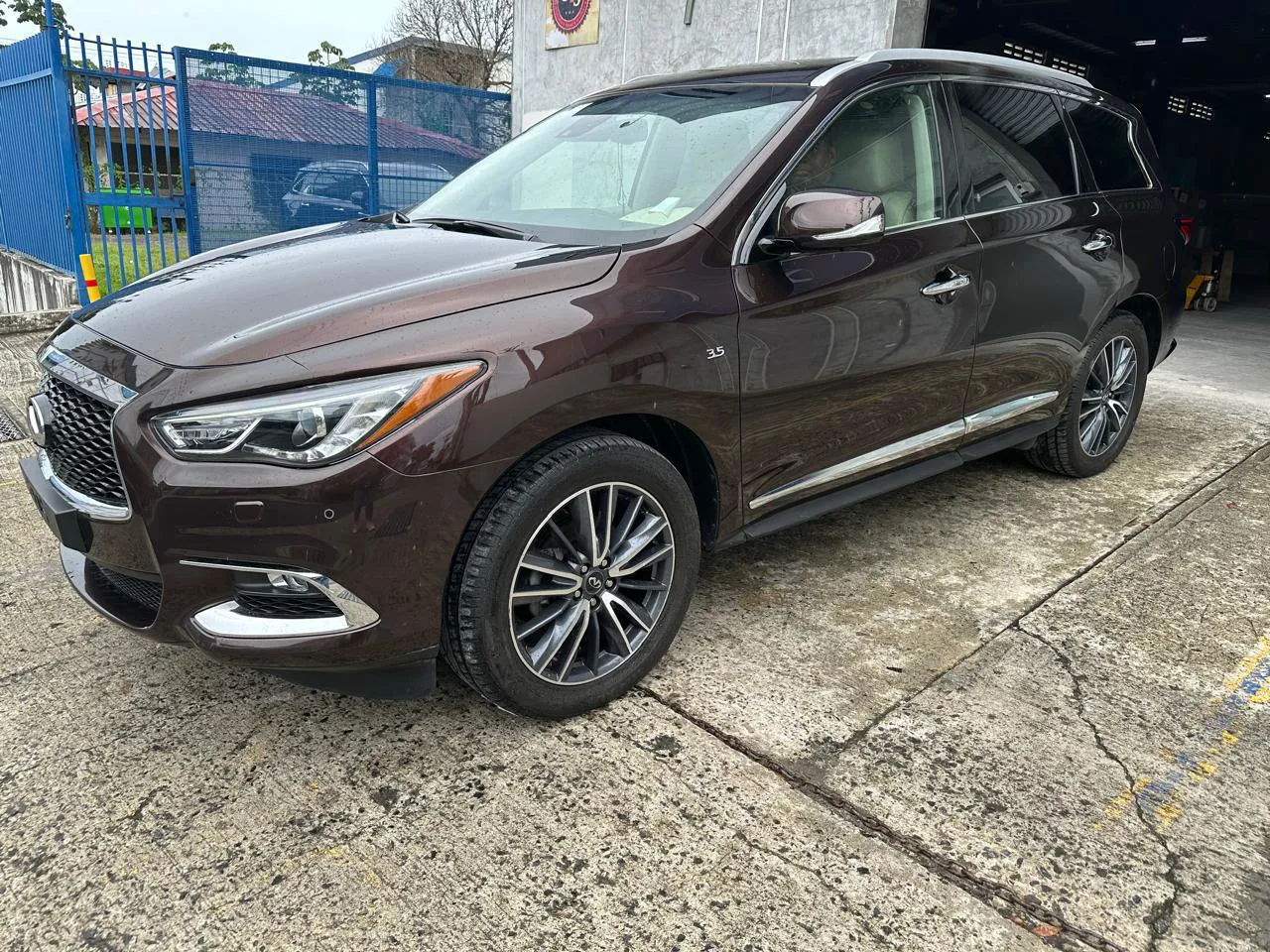 Preview imagenes del auto