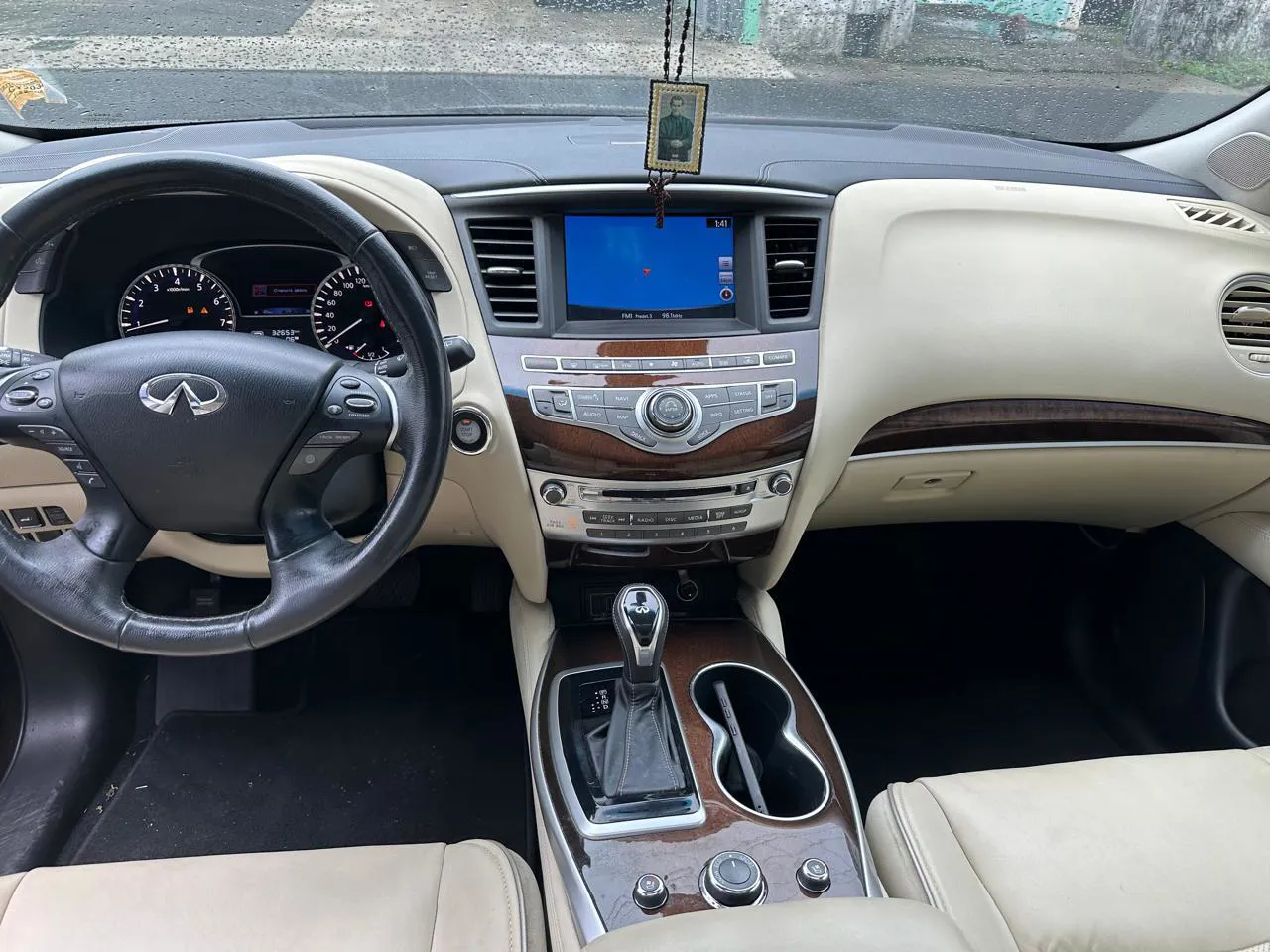 Preview imagenes del auto