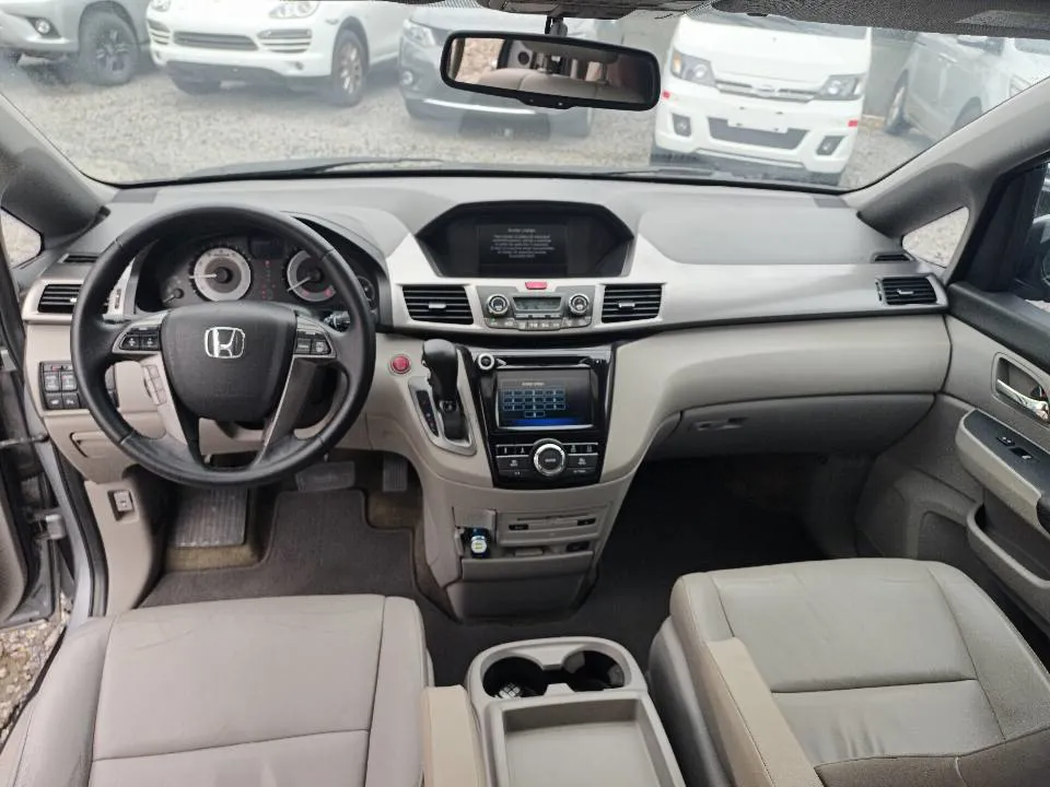 Preview imagenes del auto