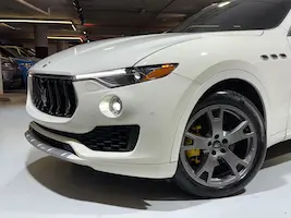 Preview imagenes del auto