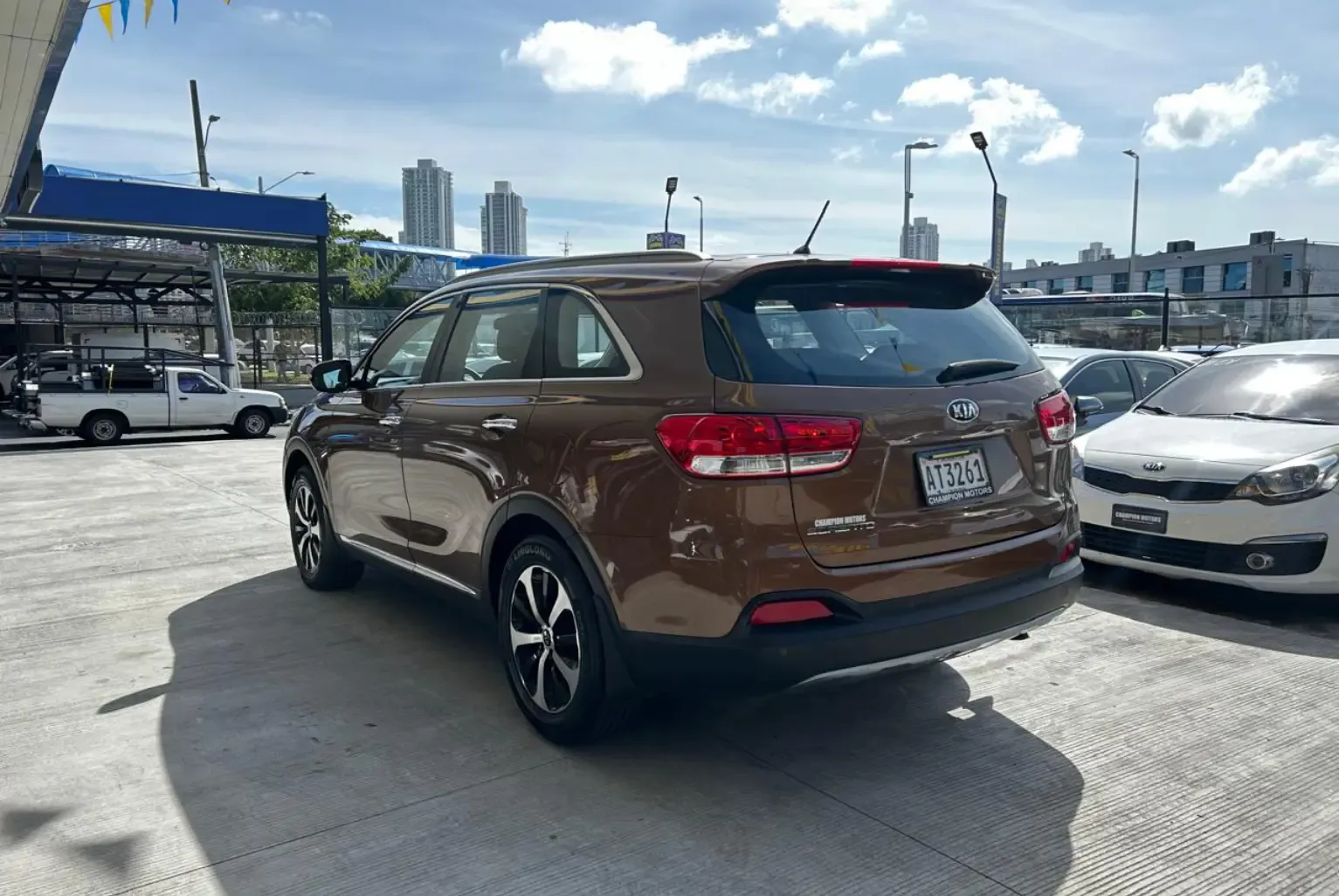 Preview imagenes del auto