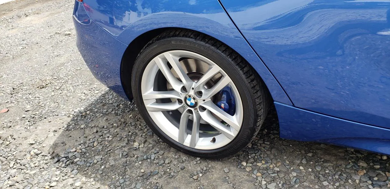 Preview imagenes del auto