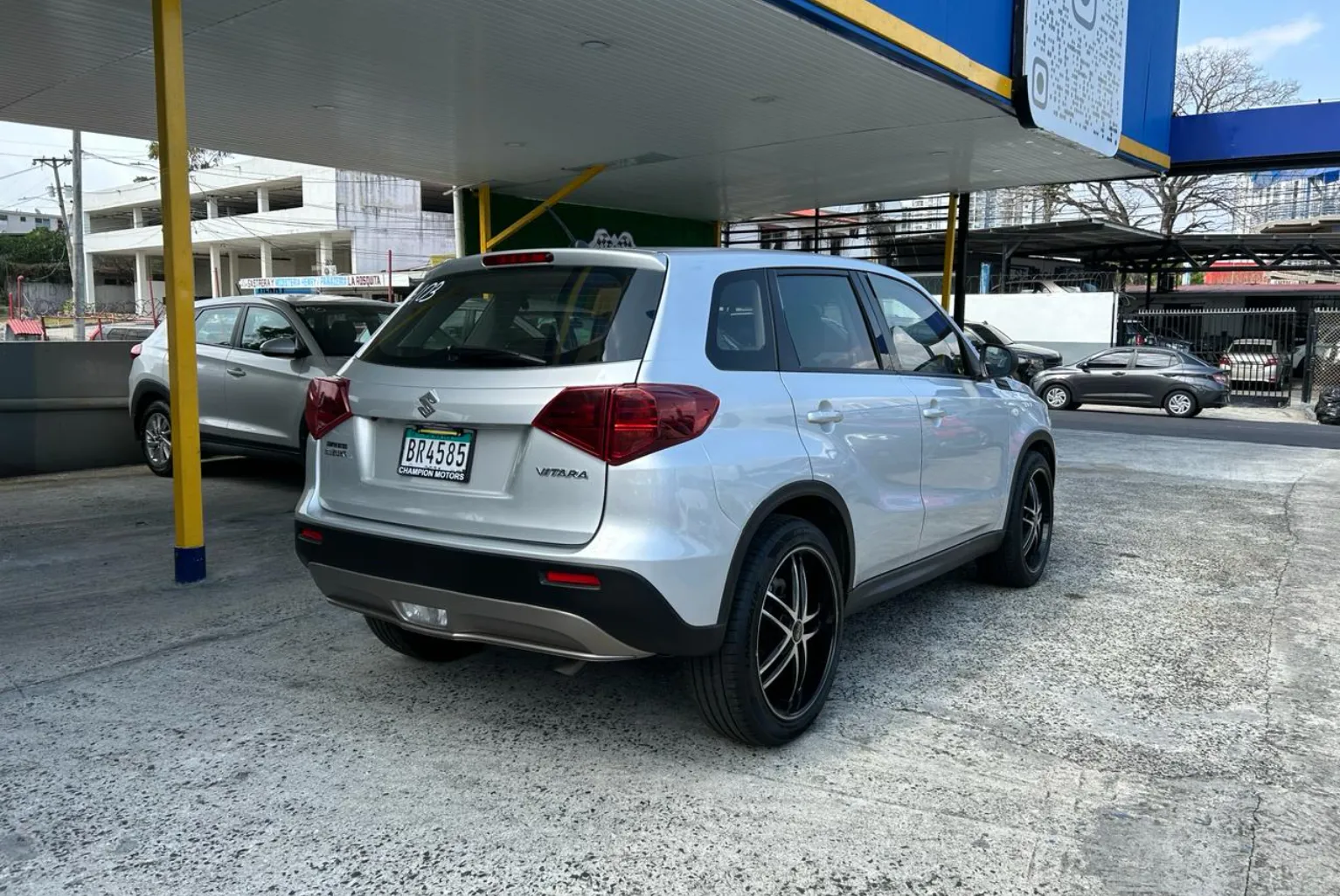 Preview imagenes del auto