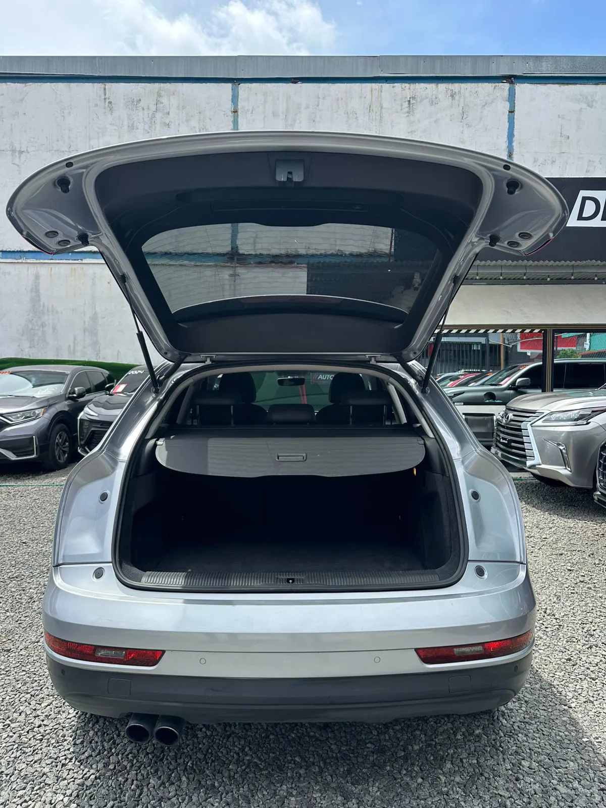 Preview imagenes del auto