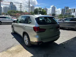 Preview imagenes del auto