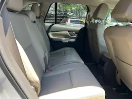 Preview imagenes del auto