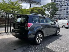 Preview imagenes del auto